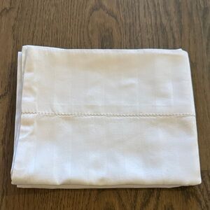 4 for $10 😎 White Croft & Barrow Striped Pillowcase